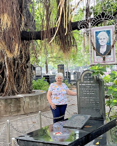 Vicky visits the burial site of Dr. Ida and other Scudder ancestors